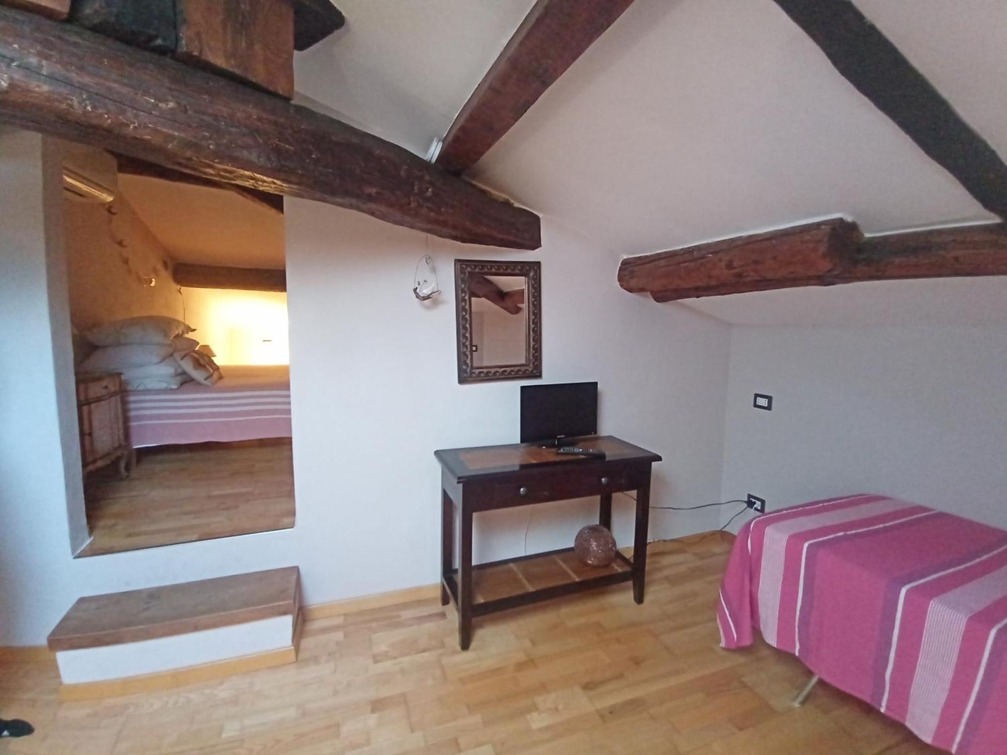 La Superba Ca' Zeneize Bed & Breakfast Foiano Della Chiana Dış mekan fotoğraf